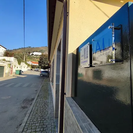 Casa Escadinhas Bed and breakfast