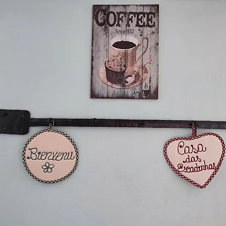 Casa Escadinhas 住宿加早餐酒店 *