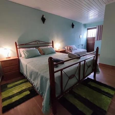 Bed and breakfast Casa Escadinhas *