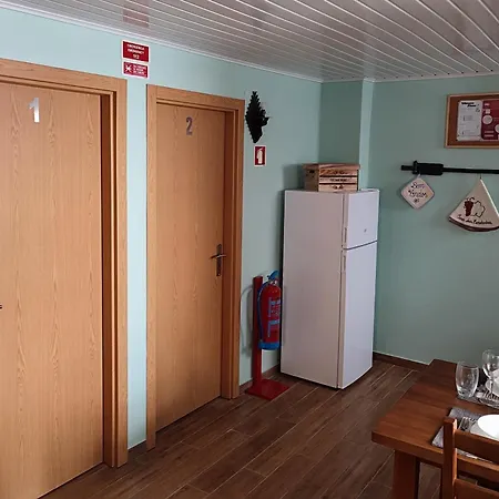 Casa Escadinhas Bed & Breakfast Vale de Mendiz