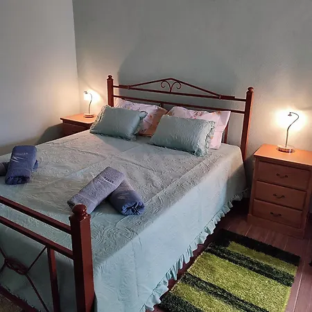 Casa Escadinhas Vale de Mendiz