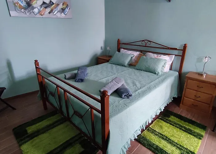 Casa Escadinhas Oda ve Kahvaltı Vale de Mendiz